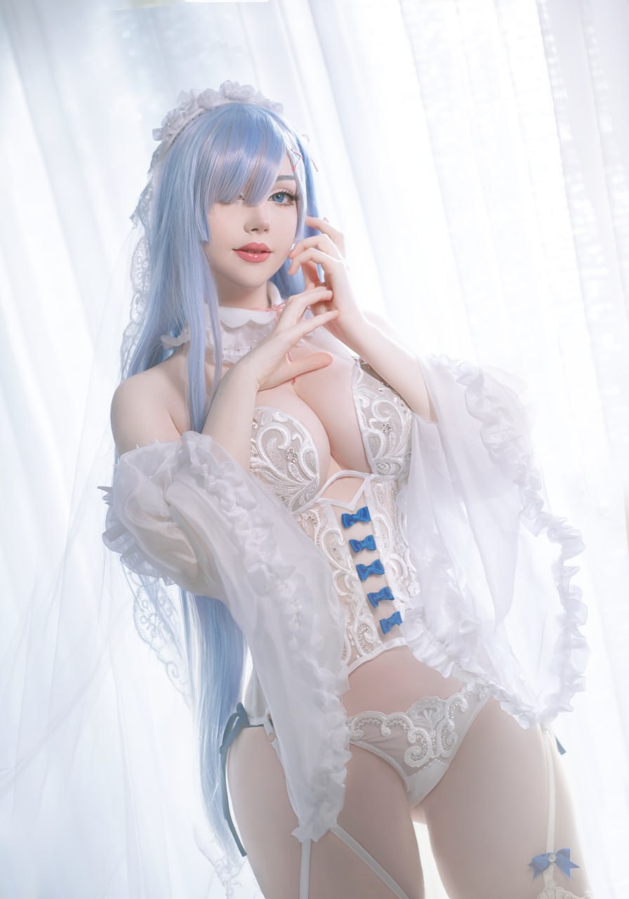 Sayathefox 德国美女性感写真资源合集下载