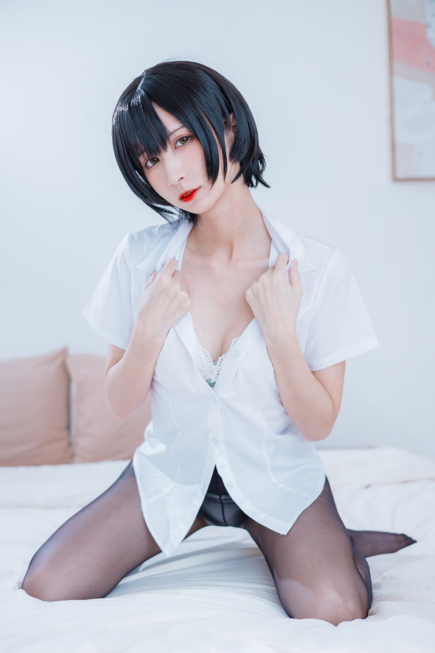 贝儿酱Miki Cosplay最新写真作品图集