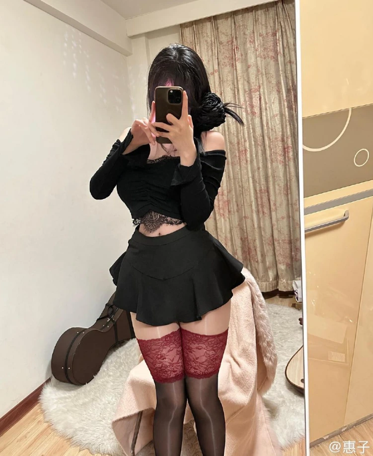 惠惠子呀 微密圈图片写真合集下载