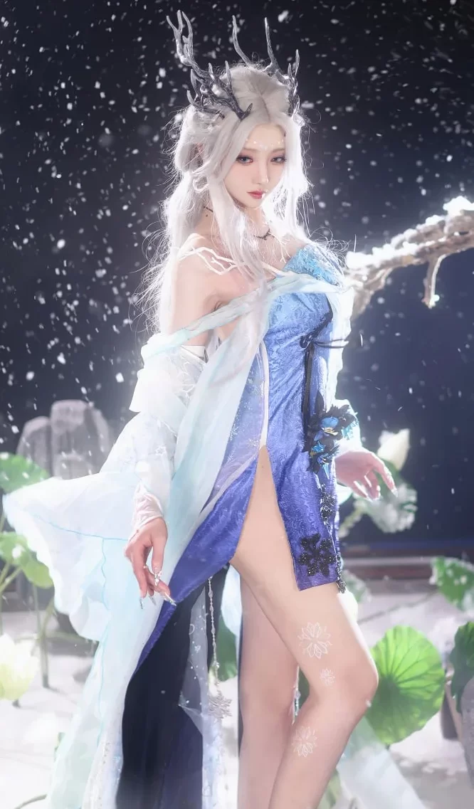 走路摇zly Cosplay精美情趣写真视频图包合集